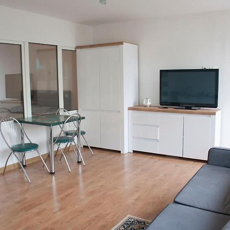 Apartament I Pokoje Aura Dom Wczasowy Darłówko Exterior foto